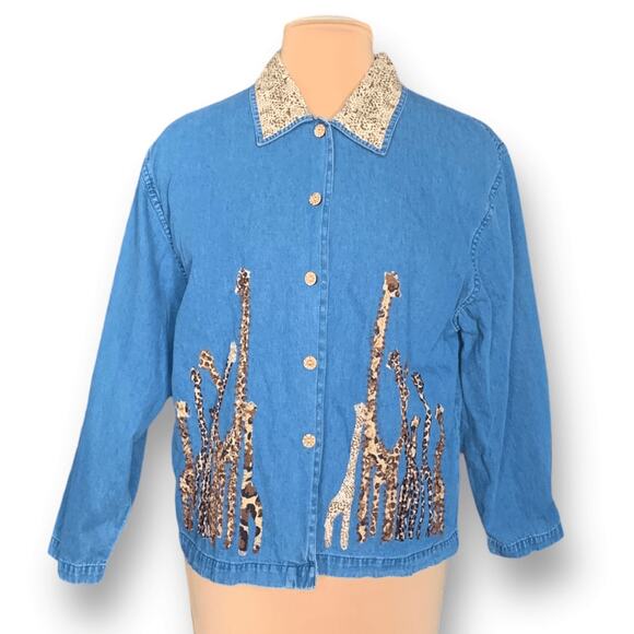 Vintage 90s Chambray Medium Wash Denim Shirt Jacket Giraffe Animal Beaded Safari - Picture 12 of 12